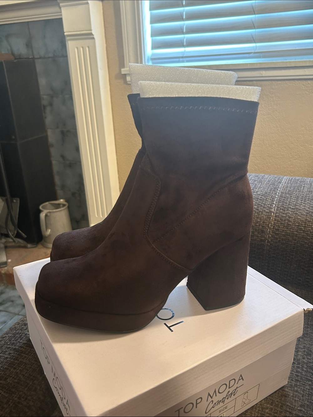Women's Brown Suede Block Heel Ankle Boots 🆕